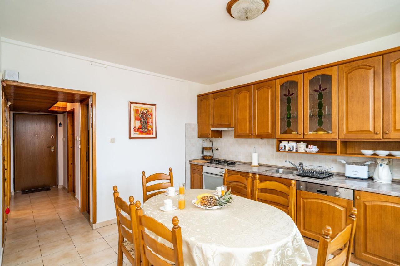 Spacious Three Bedroom Apartment Ragusa Esterno foto